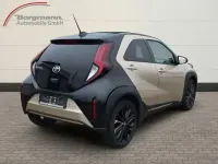 Gebraucht Toyota Aygo X Style 72 PS (52 kW) 2023 Beige SUV