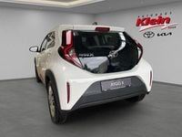Neu Toyota Aygo X Play 72 PS (52 kW) 2025 Weiß SUV