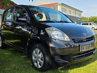 Gebraucht Daihatsu Sirion 69 PS (50 kW) 2008 Schwarz Kleinwagen