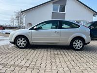 Gebraucht Ford Focus 115 PS (84 kW) 2007 Silber Coupé
