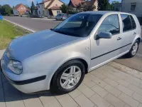 Gebraucht VW Golf IV Edition 103 PS (75 kW) 2001 Silber Kleinwagen