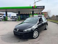 Gebraucht VW Golf VI 90 PS (66 kW) 2011 Schwarz Kleinwagen