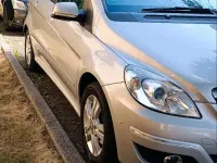 Gebraucht Mercedes B200 136 PS (100 kW) 2010 Silber Van / Kleinbus