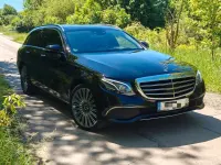Gebraucht Mercedes E220 194 PS (142 kW) 2019 Schwarz Limousine