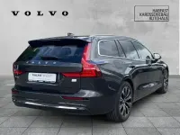 Gebraucht Volvo V60 Plus 455 PS (334 kW) 2023 Platinum grey / metallic Kombi