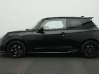 Gebraucht Mini John Cooper Works 231 PS (169 kW) 2025 Schwarz Kleinwagen