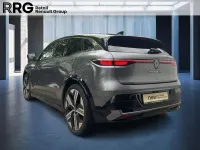 Gebraucht Renault Megane E-Tech Iconic 160 kW (218 PS) 2023 Grau kqg + schwarz gne Limousine