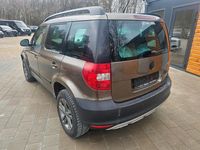 Gebraucht Skoda Yeti Plus Edition 122 PS (89 kW) 2012 Braun SUV