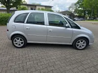 Gebraucht Opel Meriva Edition 105 PS (77 kW) 2009 Silber Van / Kleinbus