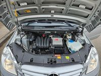 Gebraucht Mercedes B170 116 PS (85 kW) 2008 Silber Van / Kleinbus