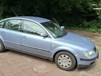 Gebraucht VW Passat Comfortline 101 PS (74 kW) 1999 Blau Limousine