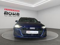 Gebraucht Audi A3 Ambiente 116 PS (85 kW) 2025 Navarrablau metallic Limousine