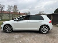 Gebraucht VW Golf VII Allstar 125 PS (91 kW) 2016 Weiß Limousine