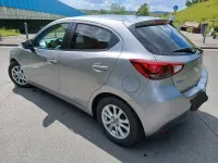 Gebraucht Mazda 2 Exclusive-Line 90 PS (66 kW) 2015 Silber Limousine