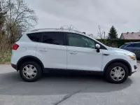 Gebraucht Ford Kuga 136 PS (100 kW) 2009 Frostweiß SUV