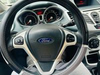 gebraucht Ford Fiesta 1.4 Trend