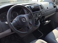 Używany VW Transporter 102 KM (75 kW) 2011 Biały Van