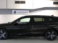 Gebraucht VW Passat R-line 150 PS (110 kW) 2025 Schwarz Kombi
