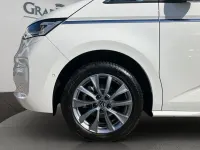 Gebraucht VW Multivan Style 150 PS (110 kW) 2025 Candyweiß Van / Kleinbus
