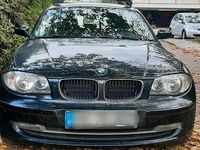 Gebraucht BMW 116 122 PS (89 kW) 2009 Schwarz Kleinwagen