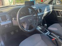 Gebraucht Opel Vectra 122 PS (89 kW) 2004 Grün Limousine