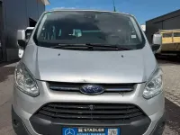 Gebraucht Ford Tourneo 155 PS (114 kW) 2013 Silber Van / Kleinbus