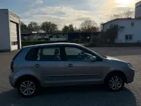 Gebraucht VW Polo 69 PS (50 kW) 2008 Grau Kleinwagen