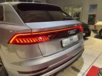 Usata Audi Q8 S-Line 286 CV (210 kW) 2022 Argento SUV