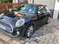 Usata Mini Cooper 132 CV (97 kW) 2016 Nero Utilitaria
