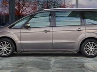 Gebraucht Ford Galaxy Trend 116 PS (85 kW) 2011 Braun Van / Kleinbus