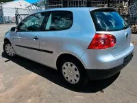 Gebraucht VW Golf V 75 PS (55 kW) 2005 Silber Kleinwagen