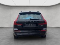 Gebraucht Volvo XC60 Core 197 PS (144 kW) 2023 Schwarz SUV
