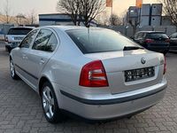 Gebraucht Skoda Octavia Elegance 150 PS (110 kW) 2005 Silber Limousine