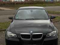 Gebraucht BMW 318 143 PS (105 kW) 2008 Schwarz Kombi