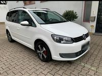 Gebraucht VW Touran 105 PS (77 kW) 2012 Weiß Van / Kleinbus