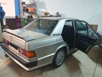 gebraucht Mercedes 190 2.3 16V mit 162.000km