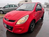 Gebraucht Hyundai i20 Classic 77 PS (56 kW) 2011 Rot Kleinwagen