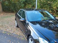 Gebraucht Mercedes E200 Avantgarde 184 PS (135 kW) 2011 Schwarz Limousine