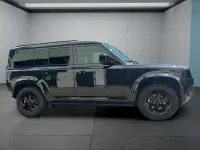 Neu Land Rover Defender 249 PS (183 kW) 2026 Schwarz SUV