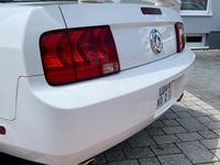 Gebraucht Ford Mustang S 216 PS (158 kW) 2007 Weiß Coupé
