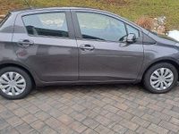 Gebraucht Toyota Yaris Style 111 PS (81 kW) 2019 Grau Kleinwagen