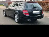 Second-hand Mercedes C220 170 CP (125 kW) 2010 Negru Berlinǎ