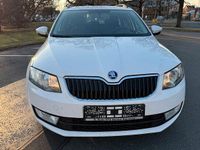Gebraucht Skoda Octavia Ambition 110 PS (80 kW) 2016 Weiß Kleinwagen