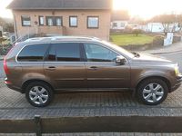 Gebraucht Volvo XC90 Pro 200 PS (147 kW) 2014 Braun SUV