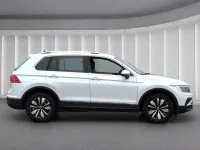 Gebraucht VW Tiguan R 150 PS (110 kW) 2024 Weiß SUV