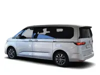 Gebraucht VW Multivan Style 150 PS (110 kW) 2025 Silber Van / Kleinbus
