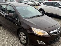 Gebraucht Opel Astra Selection 110 PS (80 kW) 2012 Braun Kombi