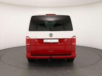 Gebraucht VW Multivan 150 PS (110 kW) 2019 Candyweiß/kirschrot Van
