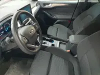 Gebraucht Ford Focus Titanium 120 PS (88 kW) 2025 Frozen white Kombi