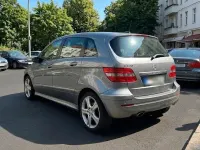 Gebraucht Mercedes B200 140 PS (102 kW) 2008 Grau Van / Kleinbus